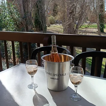 Le Botanique, Wifi, Parking, Calme, Proche De La Apartamento Saint-Cyprien (Pyrenees-Orientales)