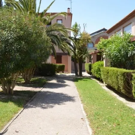 Appartement Le Botanique, Wifi, Parking, Calme, Proche De La Saint-Cyprien (Pyrenees-Orientales)